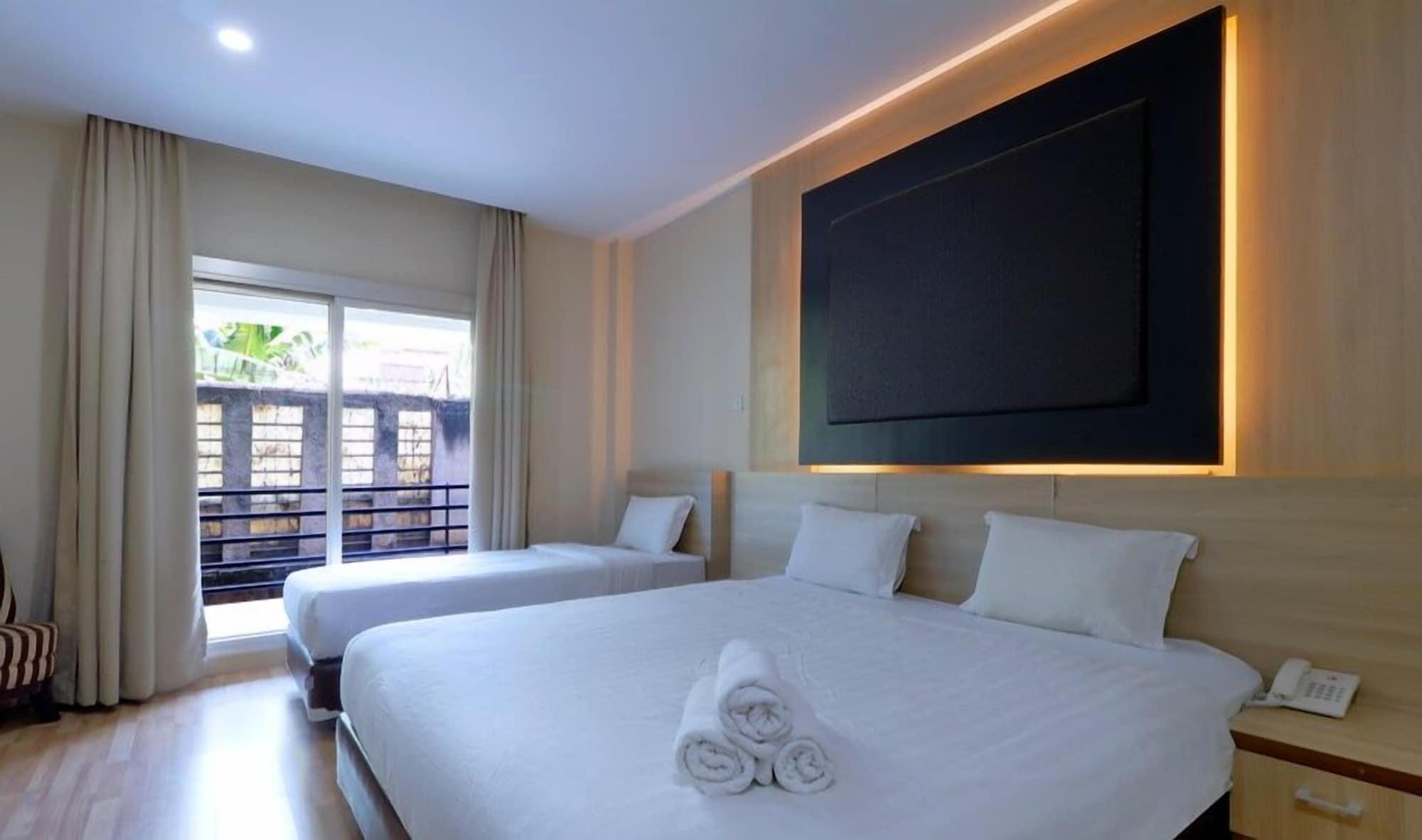 Mutiara Suites Джакарта Екстериор снимка