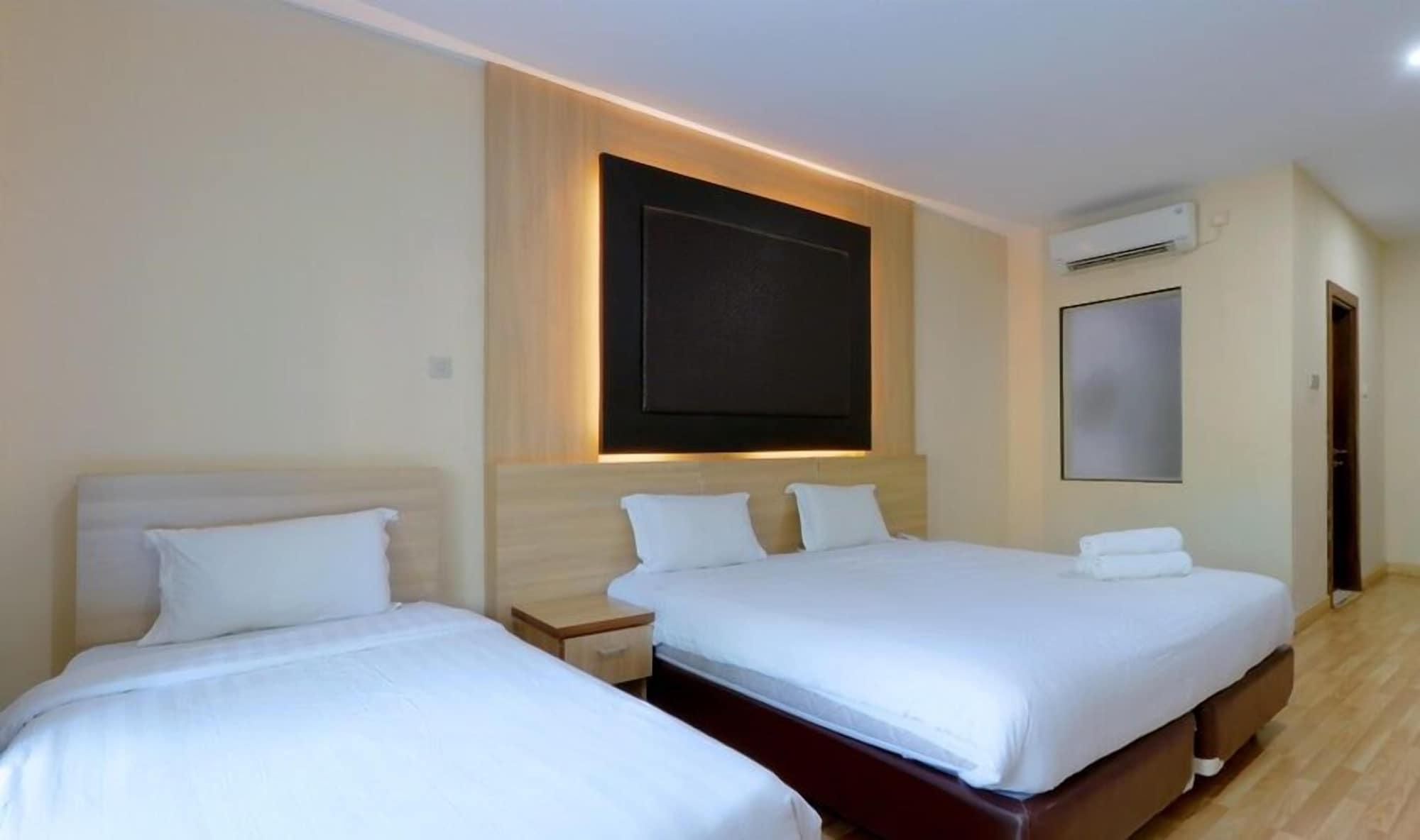 Mutiara Suites Джакарта Екстериор снимка