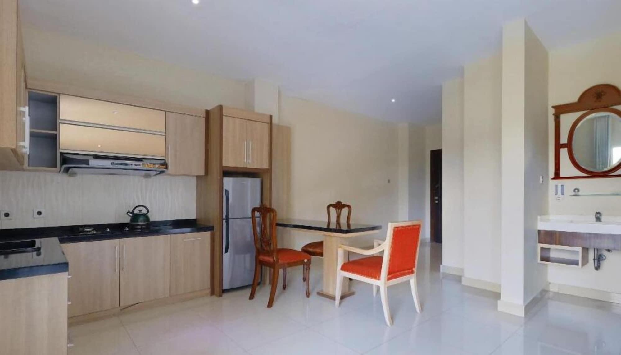 Mutiara Suites Джакарта Екстериор снимка