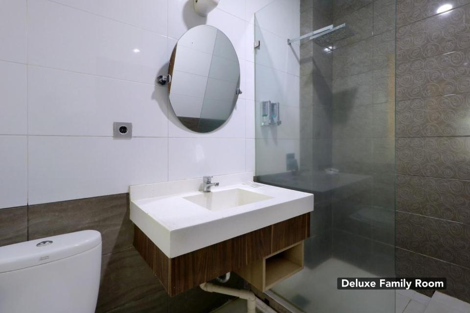 Mutiara Suites Джакарта Екстериор снимка