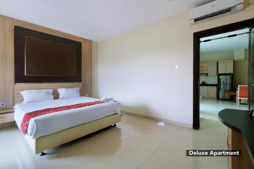 Mutiara Suites Джакарта Екстериор снимка