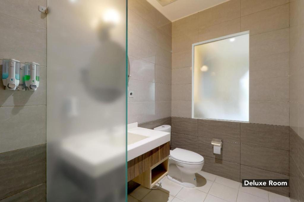 Mutiara Suites Джакарта Екстериор снимка