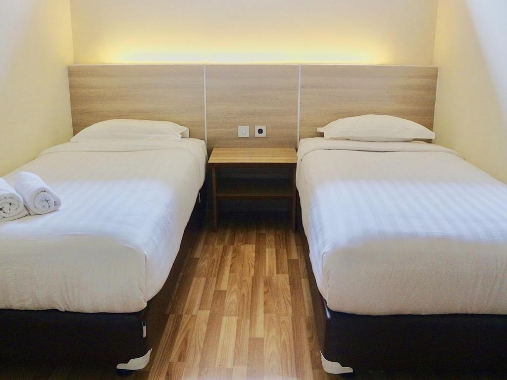Mutiara Suites Джакарта Екстериор снимка